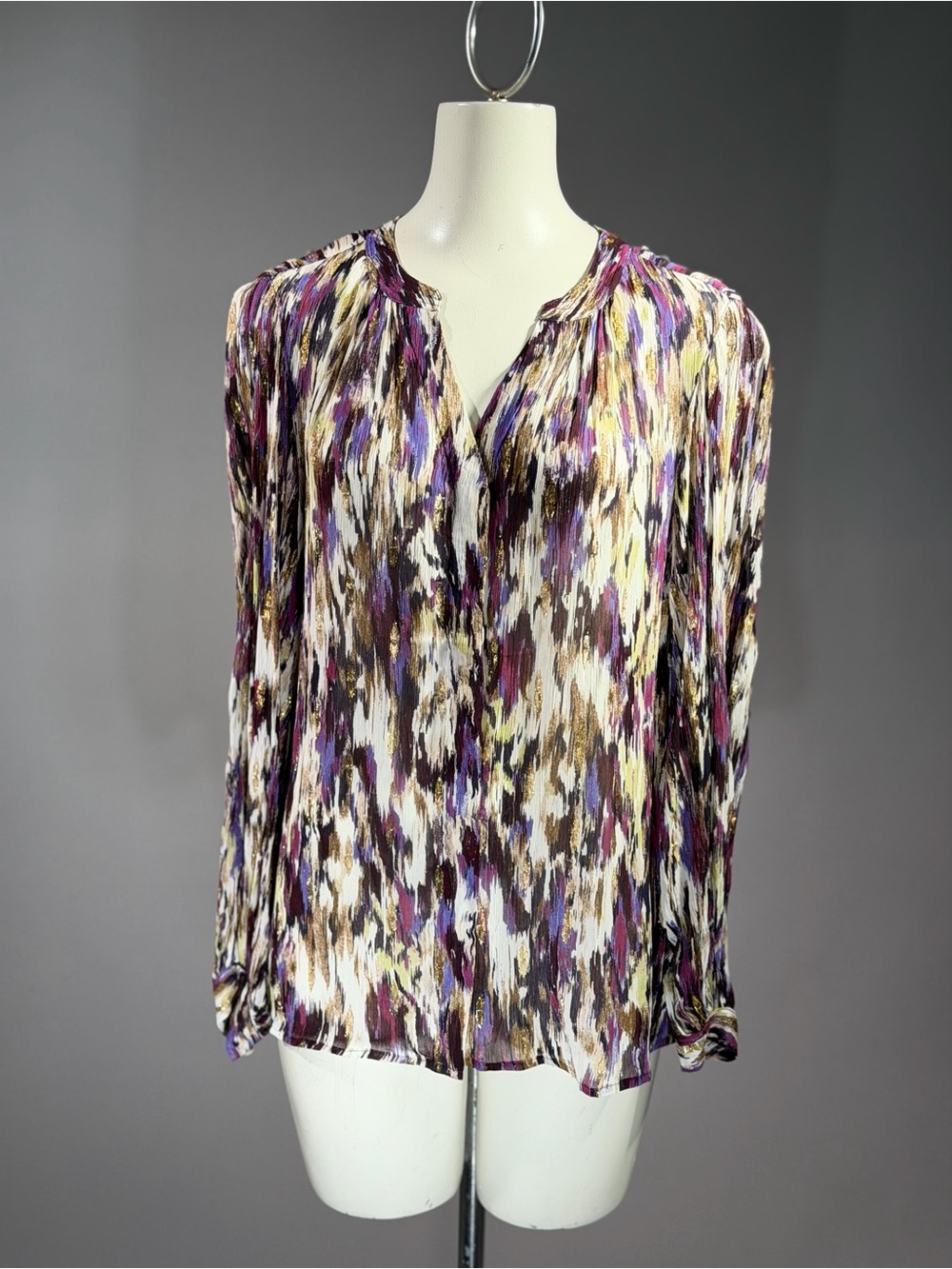 Chico's Purple, White & Gold Abstract Blouse (r7t)